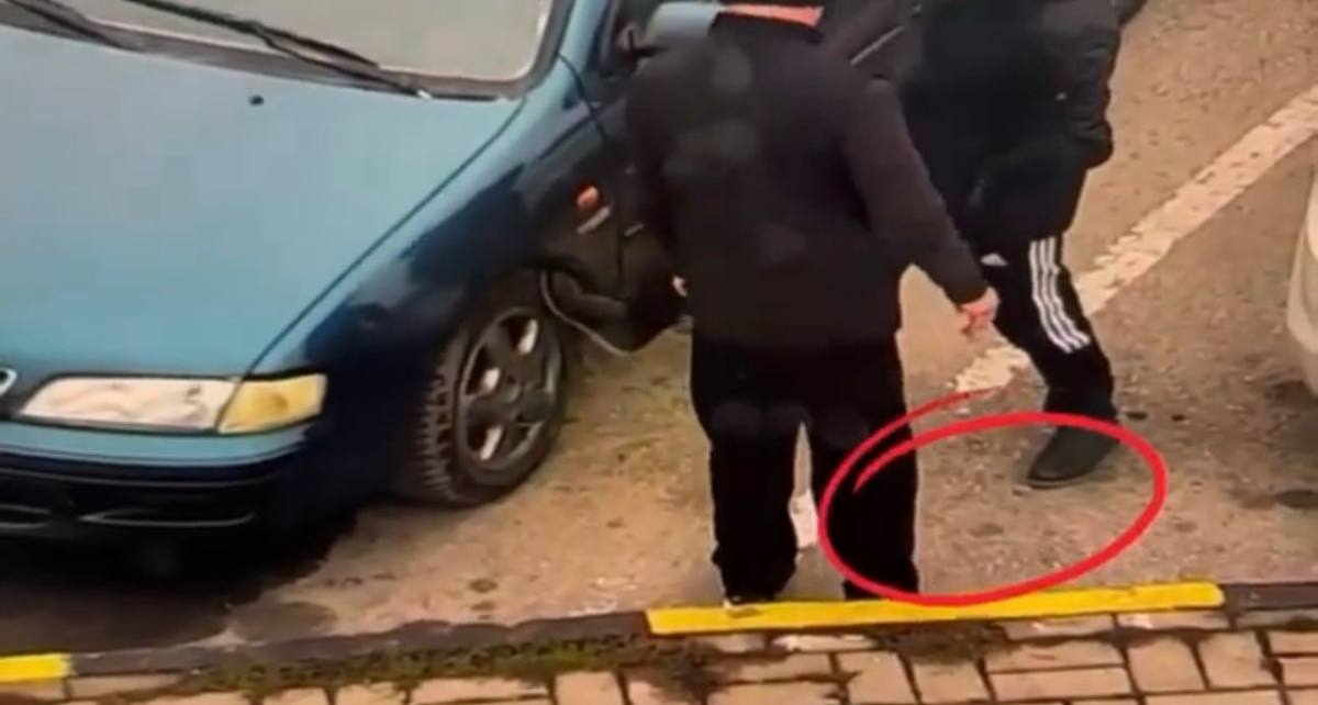 Заң және тәртіп: полицейлер қоғамдық орындарды ластаушыларды жазаға тартуда