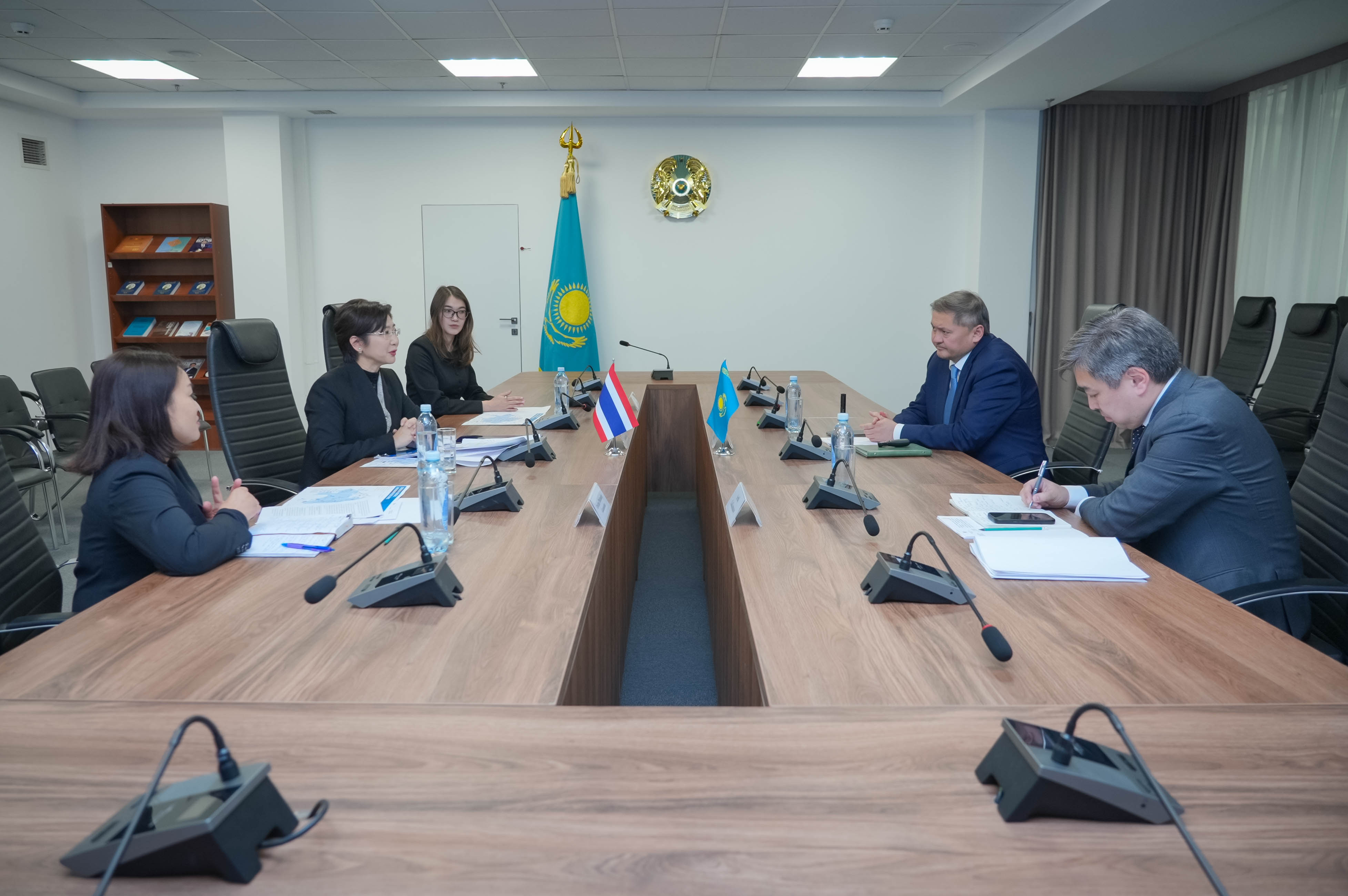 Казахстан укрепляет партнерство с Таиландом в сфере международного образования