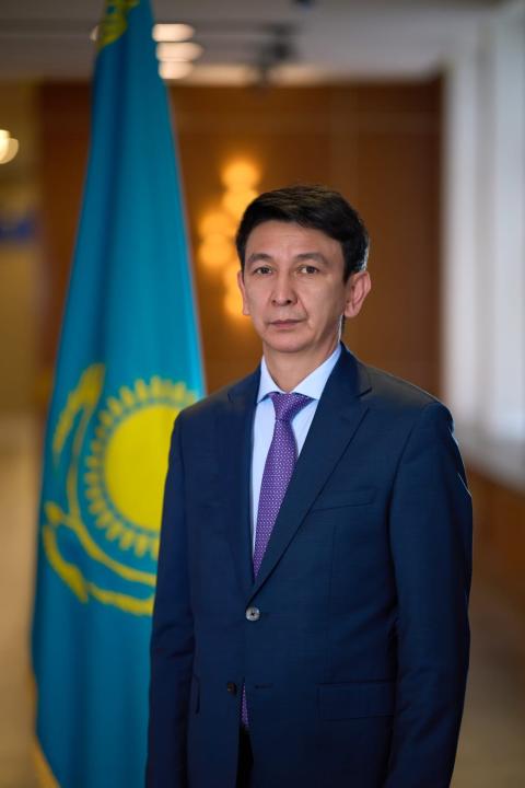 В ВКО назначен исполняющий обязанности руководителя Управления пассажирского транспорта и автомобильных дорог