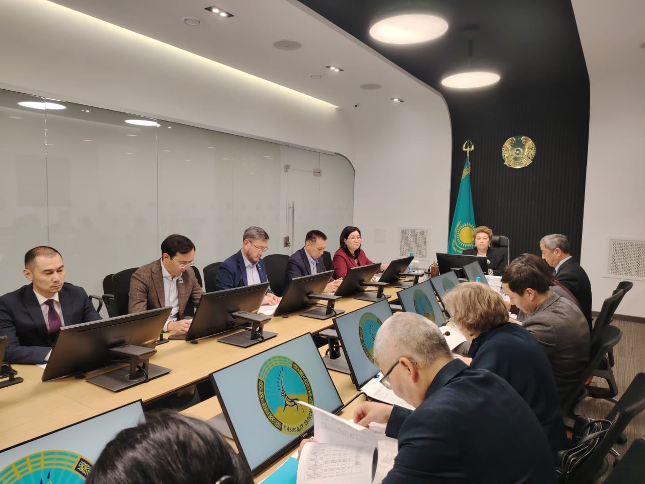 Заседание постоянной комиссии по вопросам экономики и бюджета