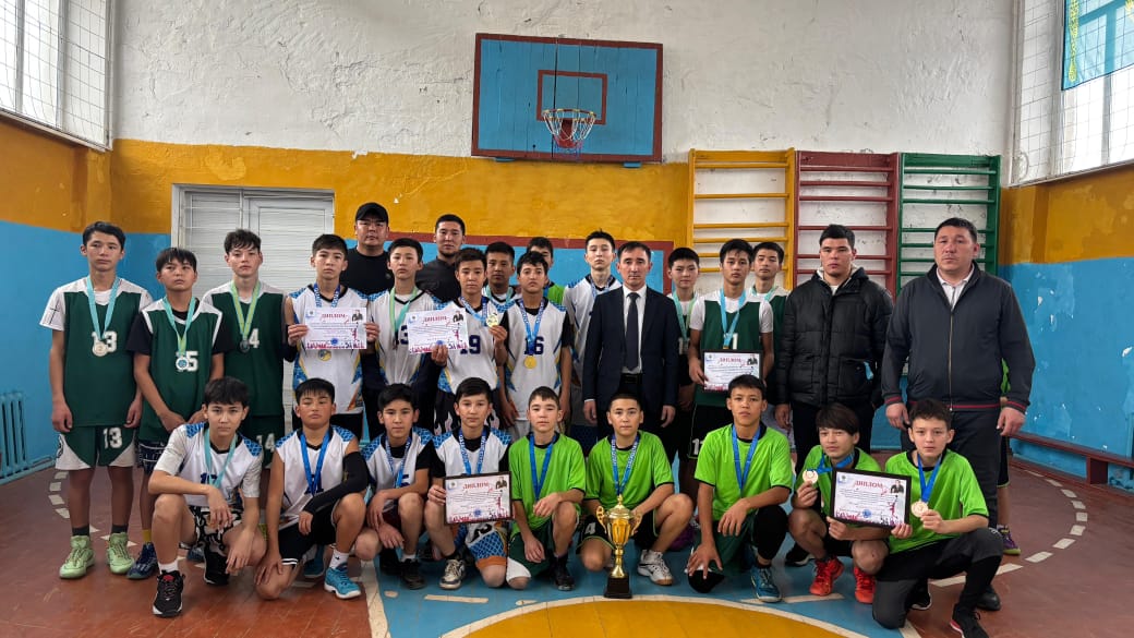 В ЧЕСТЬ ДНЯ НЕЗАВИСИМОСТИ ПРОШЕЛ РАЙОННЫЙ ТУРНИР ПО БАСКЕТБОЛУ