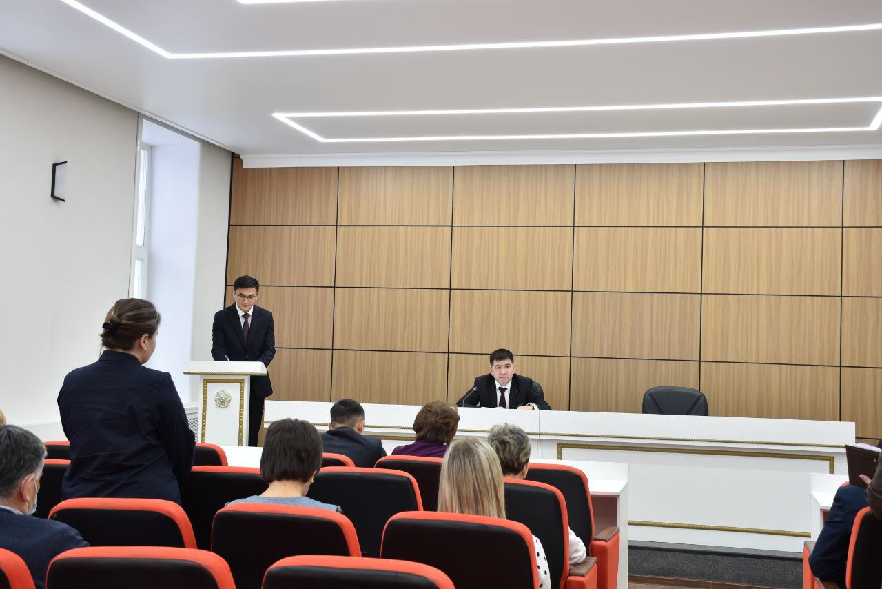 8 декабря текущего года в акимате Шортандинского района состоялось очередное аппаратное совещание.