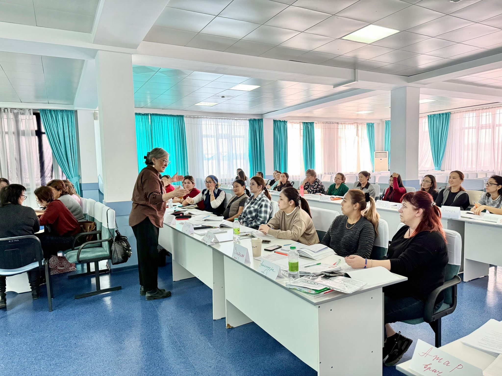 В Жамбылской области началось обучение специалистов ПМСП по Универсальной прогрессивной модели патронажного наблюдения