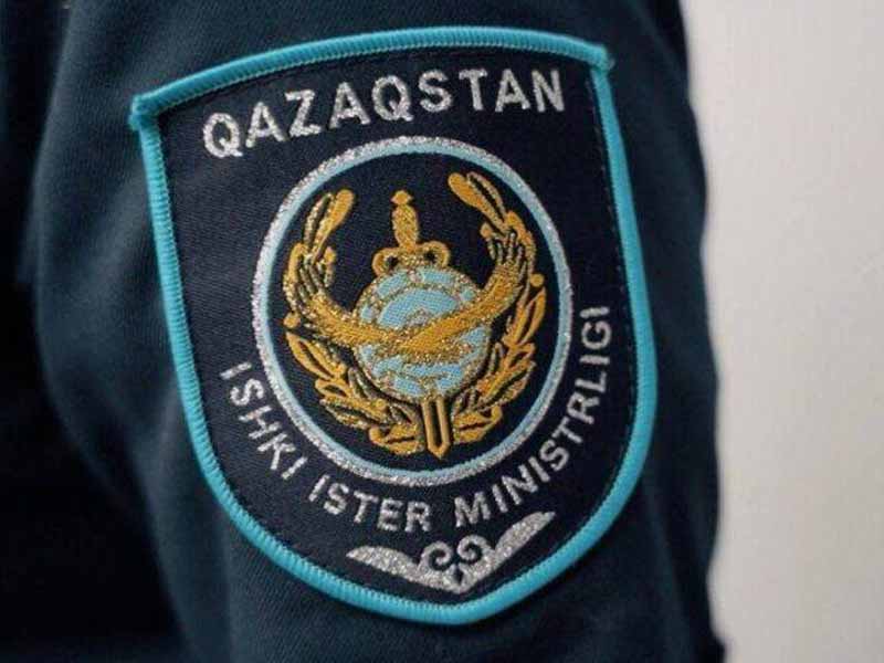 В Щучинске полицейские изъяли крупную партию вейпов, доставленную посылкой из Москвы