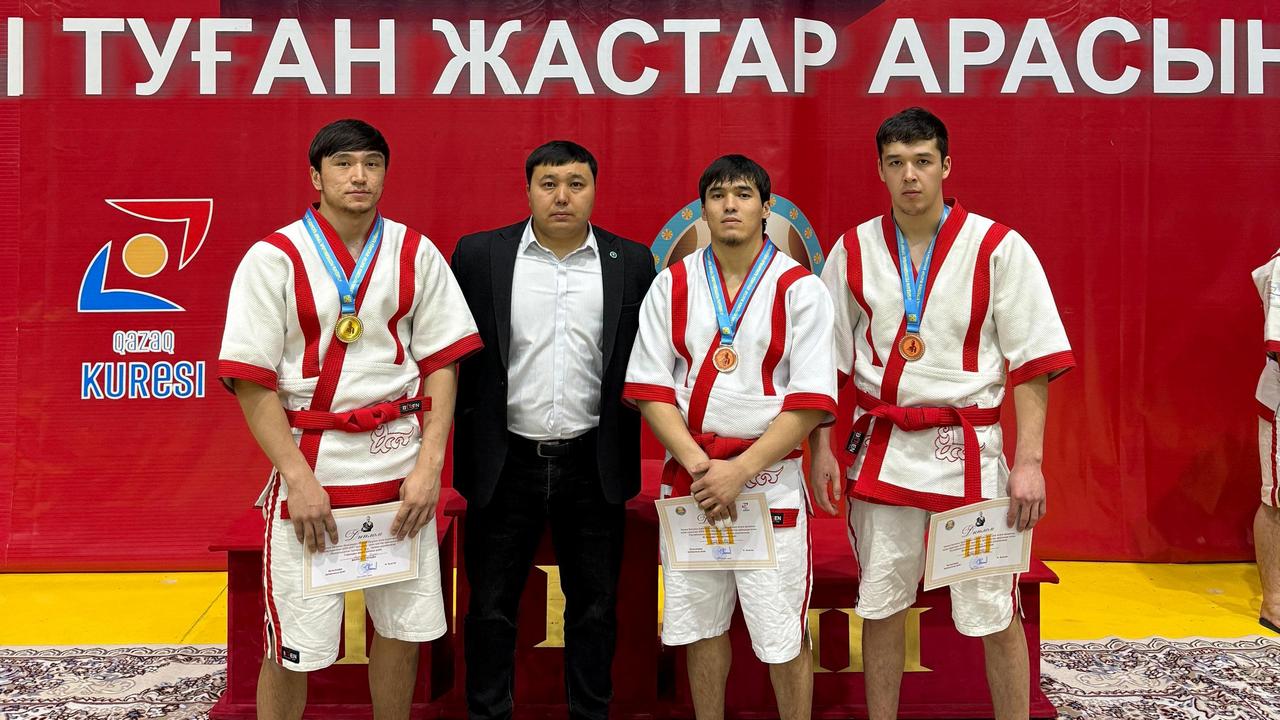 Қарағандылықтар қазақ күресінен республикалық турнирде жеті медаль жеңіп алды