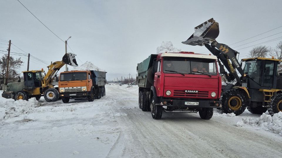 Вывоз снега с улицы Сарыарқа