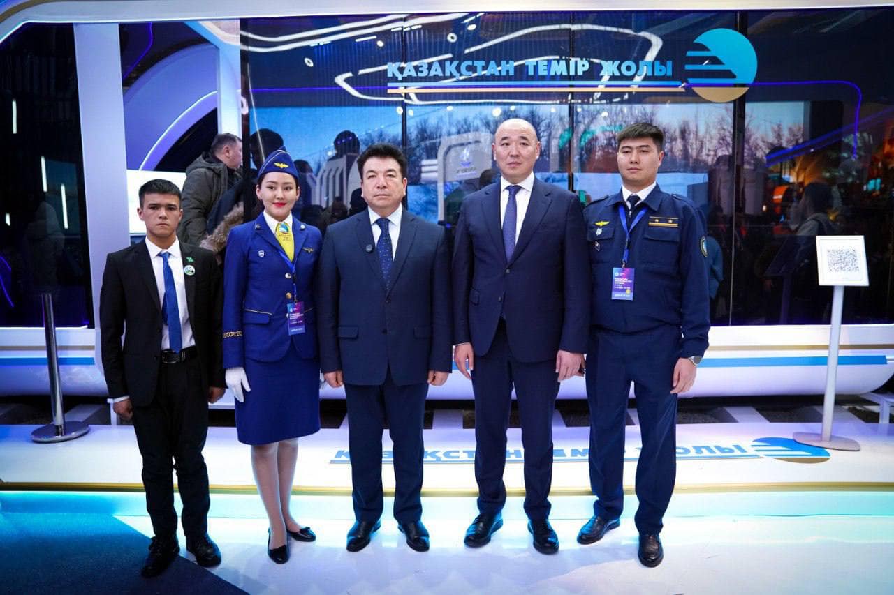 Өнеркәсіп және құрылыс министрі Қанат Шарлапаев Жұмысшы мамандықтар қаласына барды