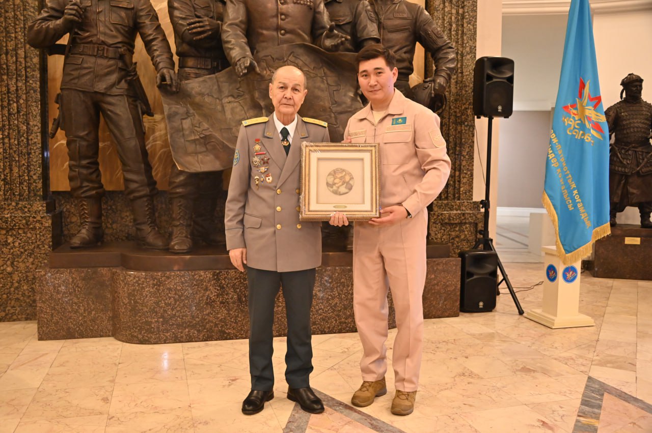 Елордалық мектептің «Жас сарбаз» сыныбына аты аңызға айналған Борис Керімбаевтың есімі берілді