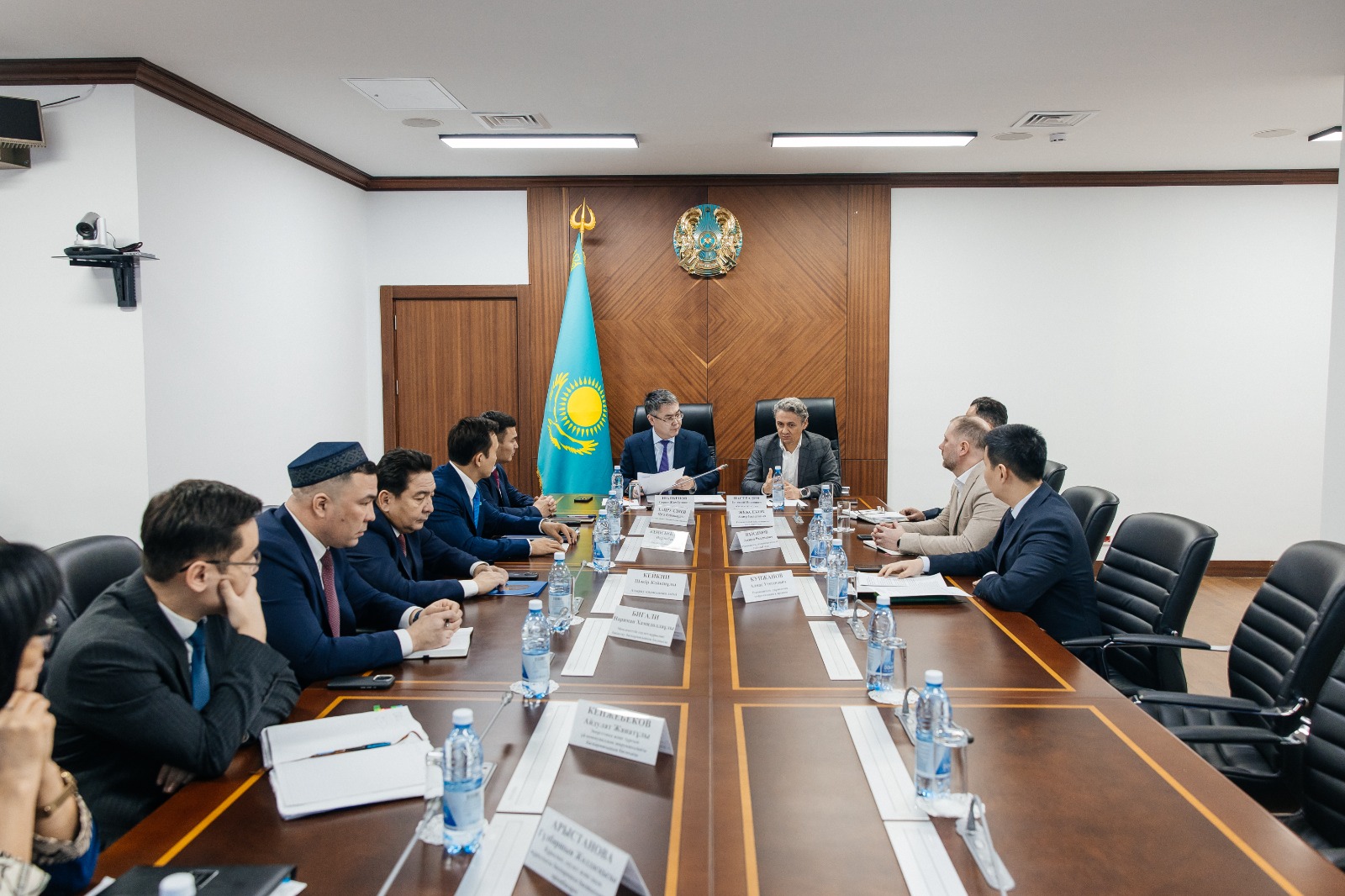Атырау облысы әкімдігі мен «КаР-Тел» ЖШС-гі аймақта байланыс пен интернетті дамыту жөніндегі меморандумға қол қойды.