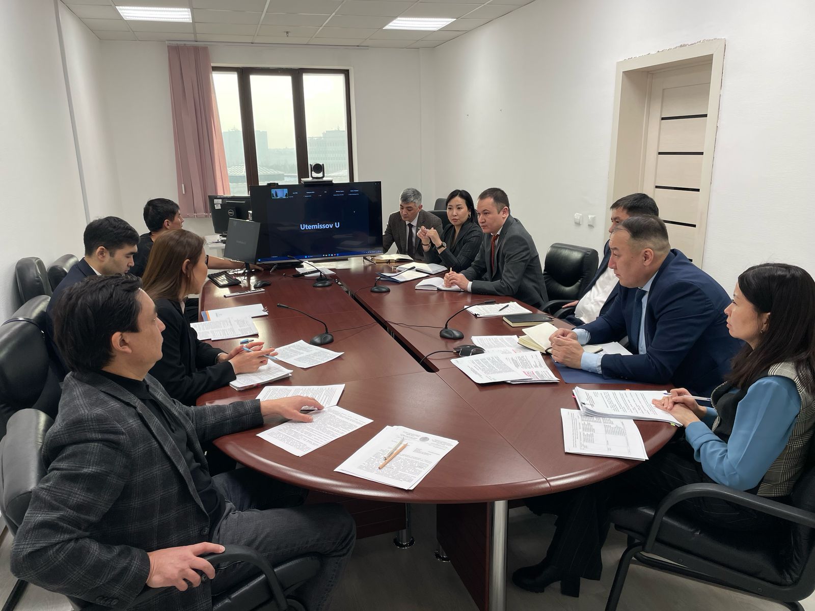 Тас өңдеу өнеркәсібі қауымдастығының өкілдерімен кездесу өтті