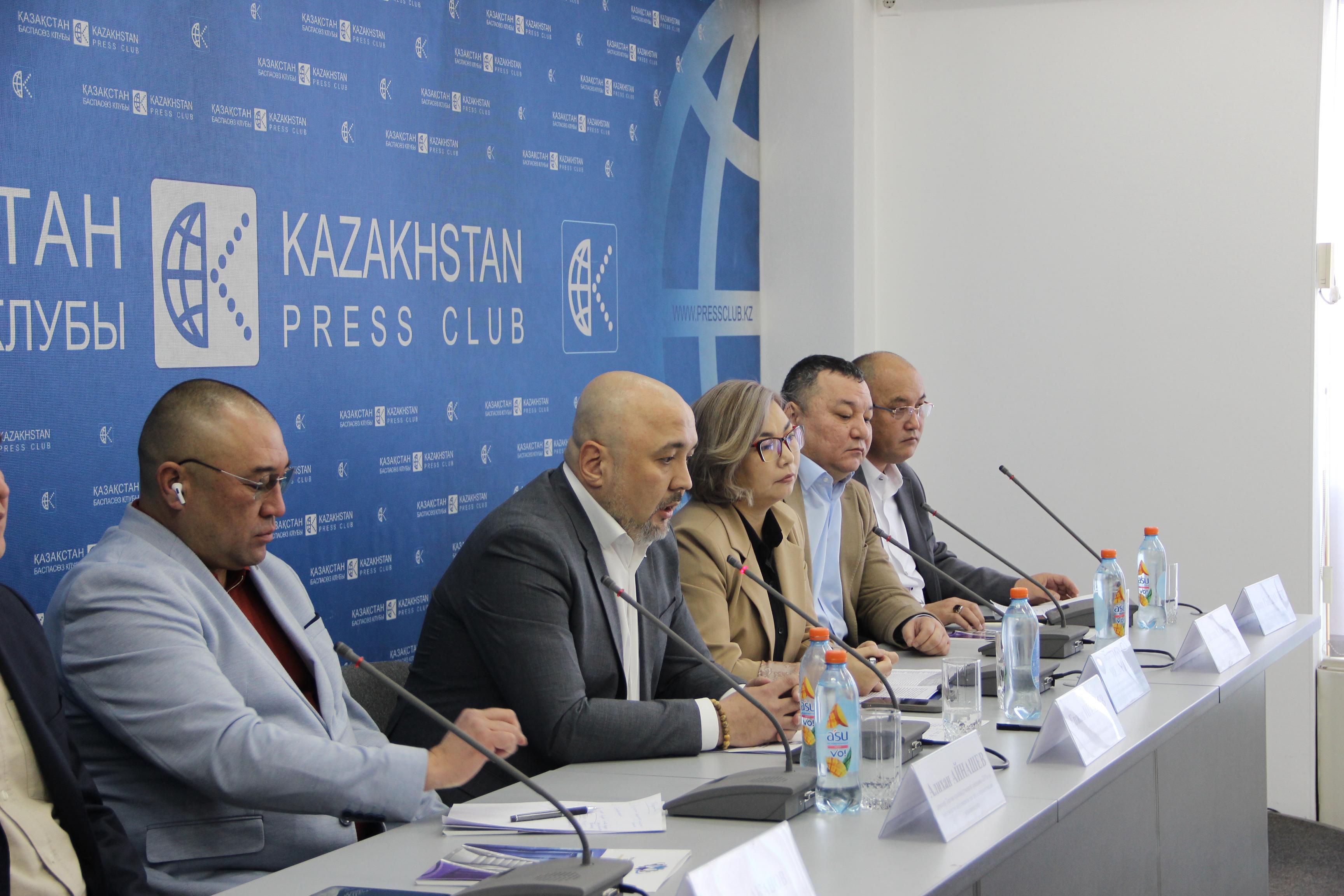 Қазақстанда лифт жабдықтары жаңартылуда: баспасөз мәслихаты өтті