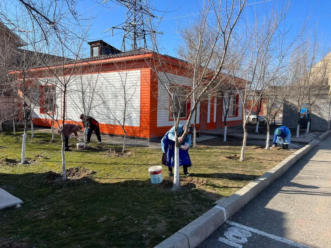 «ТАЗА ҚАЗАҚСТАН»:  САЙРАМДА 1 МЫҢНАН АСТАМ ТҰРҒЫН ТАЗАЛЫҚ ЖҰМЫСТАРЫНА ҚАТЫСТЫ