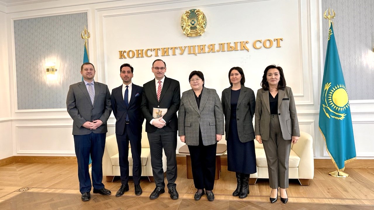 Проекты в области права Права человека в международном праве презентация, доклад, проект скачать