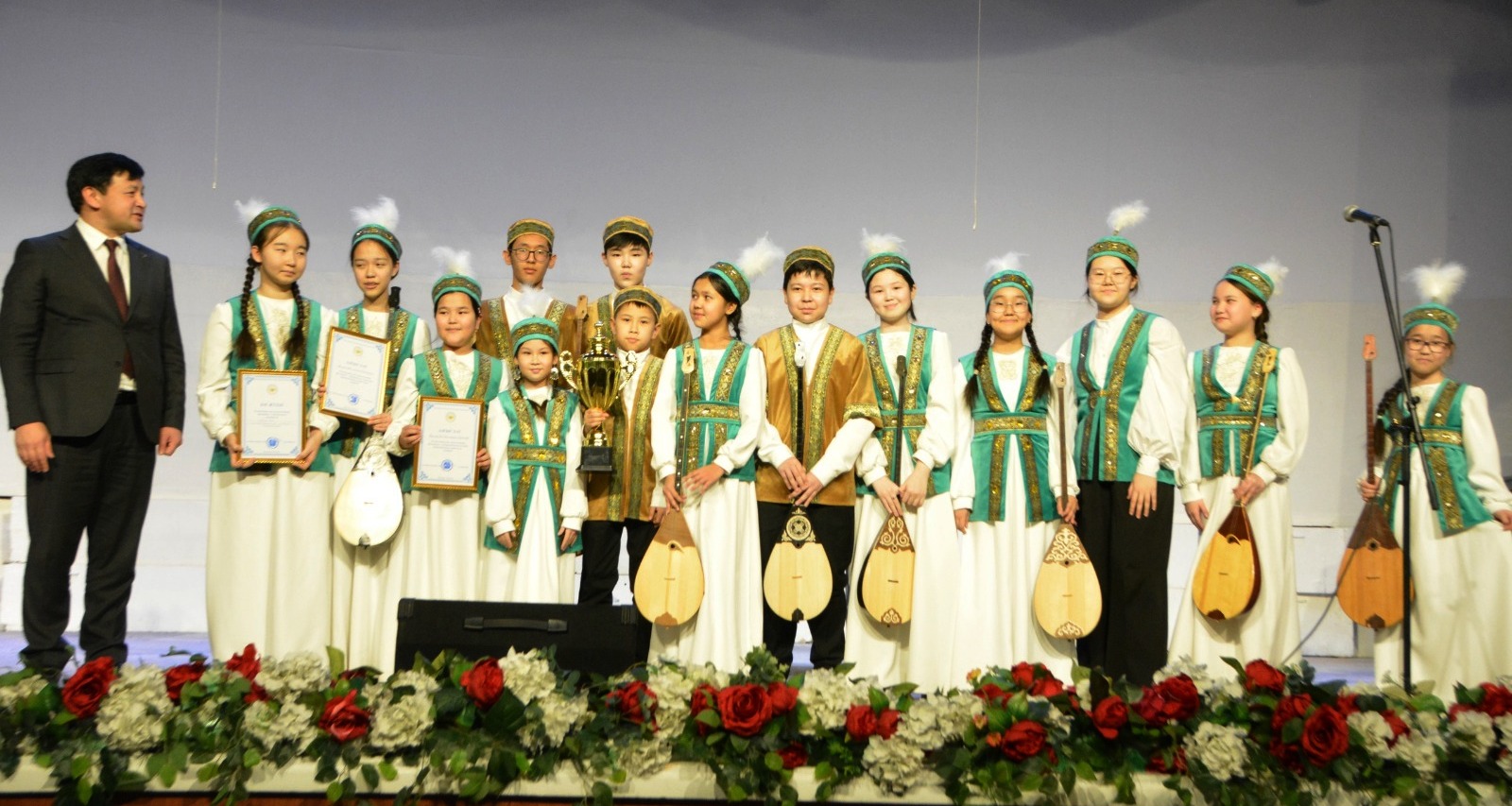 Гран-при областного фестиваля юных музыкантов павлодарской школы