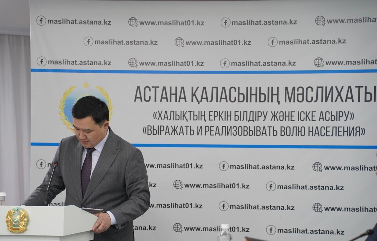 Қыздардың етегінің астына қарап Бенни де ла Круздың порно актрисасының фотосуреттері