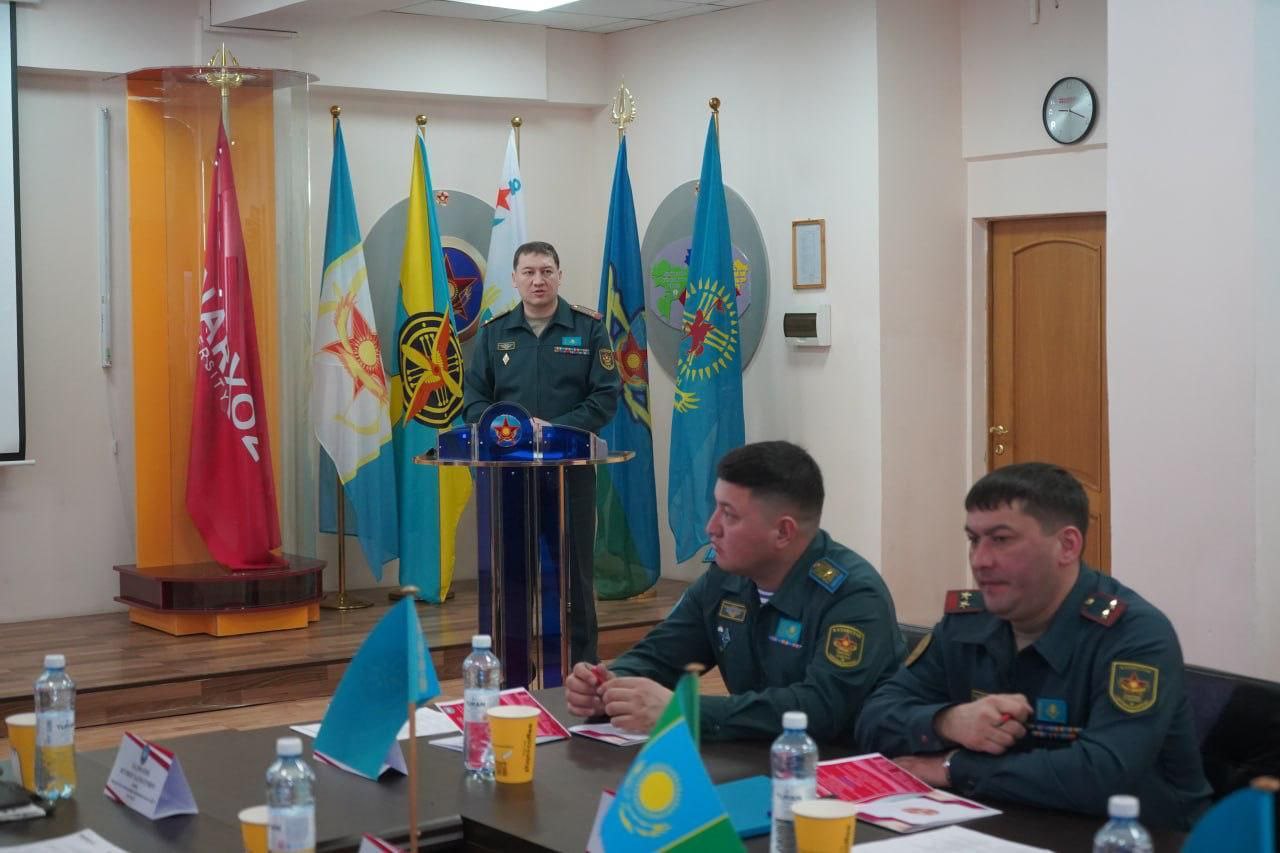 Алматыда жоғары оқу орындарының еліміздің  әскери-экономикалық әлеуетін нығайтудағы рөлі талқыланды