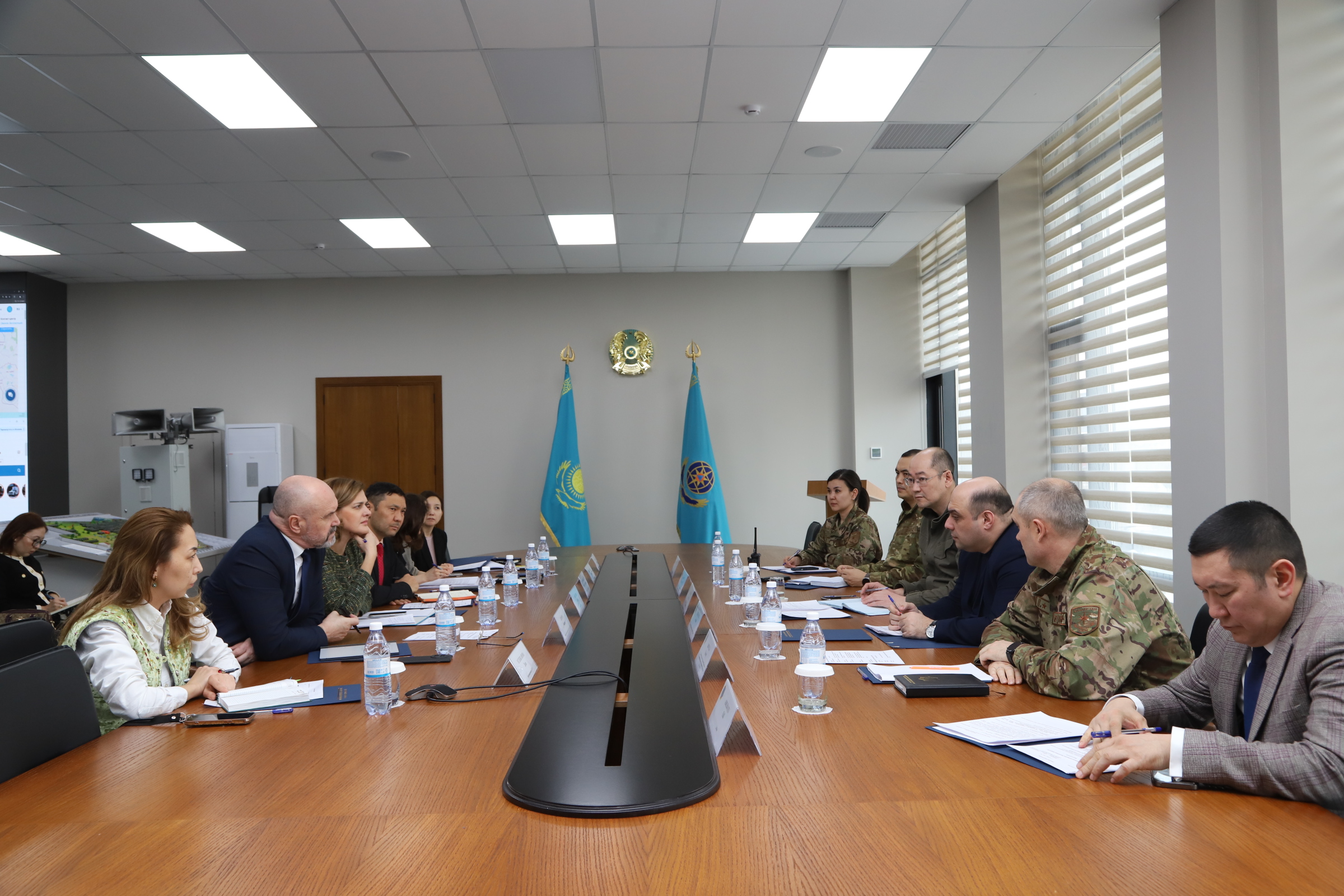 ТЖМ-де Халықаралық ғылыми-техникалық орталық өкілдерімен кездесу өтті