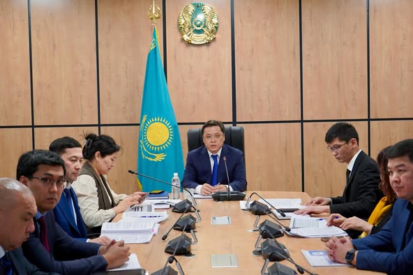 ТҮРКІСТАН: БІЛІМ САЛАСЫНДАҒЫ ӨЗЕКТІ МӘСЕЛЕЛЕР ҚАРАЛДЫ