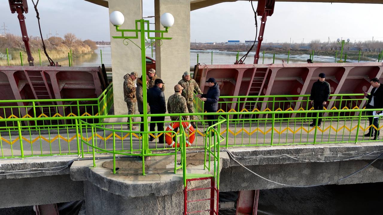 Около 500 кубометров воды в секунду поступает из стран Центральной Азии по реке Сырдарья в Кызылординскую область
