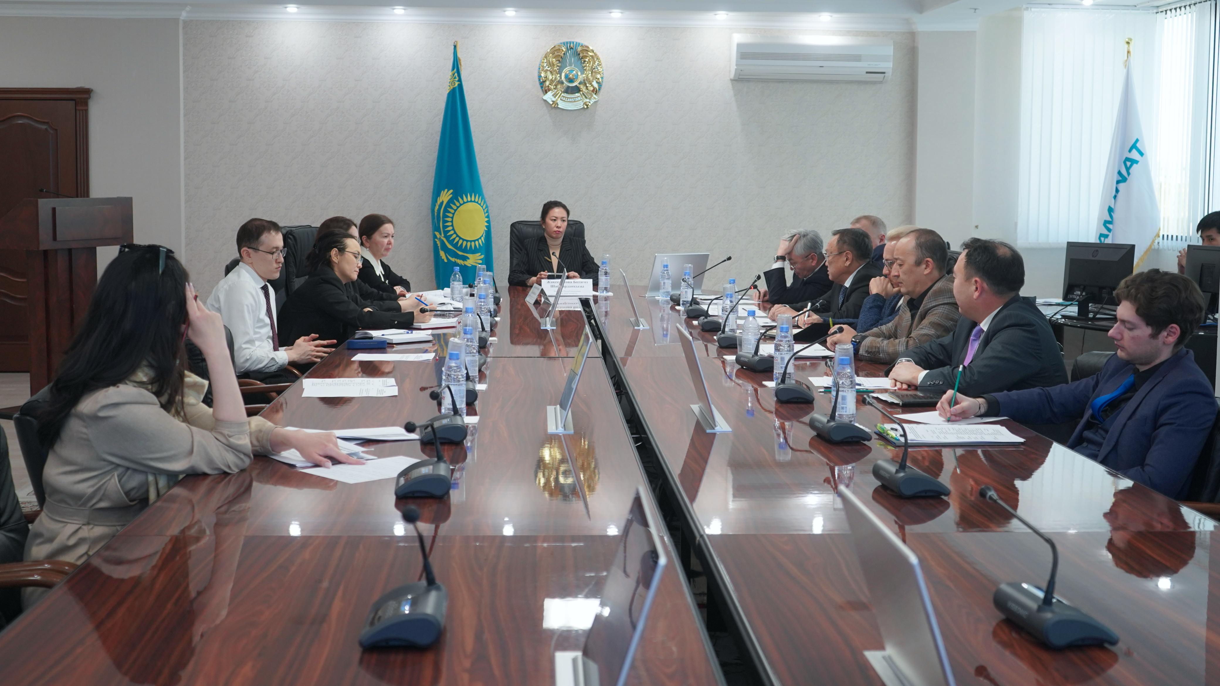 Әділет министрлігі заң консультанттарының қызметін реттеуді талқылауды жалғастыруда