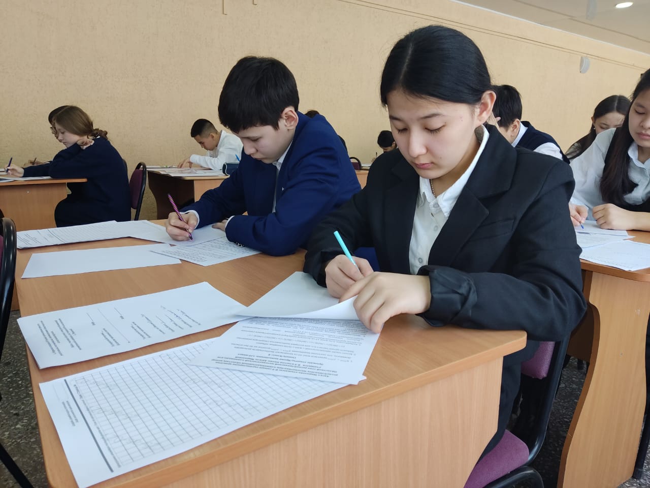 Итоги областного этапа республиканской математической олимпиады для учащихся 8-9 классов имени Аягуль Миразовой