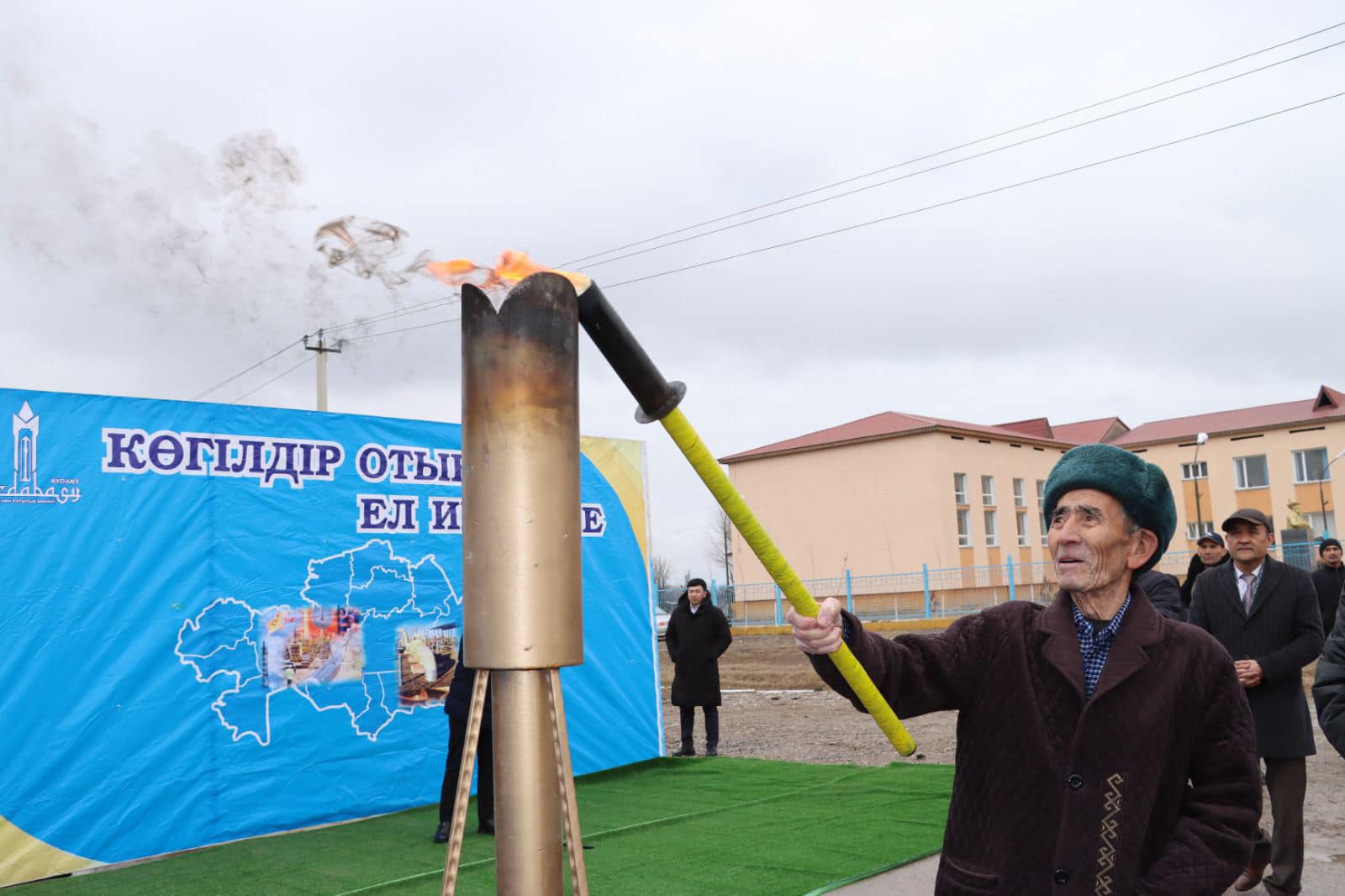 ТҮРКІСТАН: ТӨРЕАРЫҚ АУЫЛЫНА ТАБИҒИ ГАЗ БЕРІЛДІ