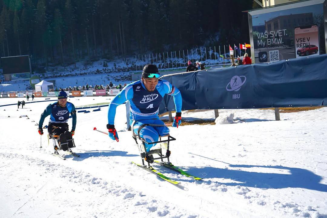 Ербол Хамитов пара биатлоннан әлем чемпионы