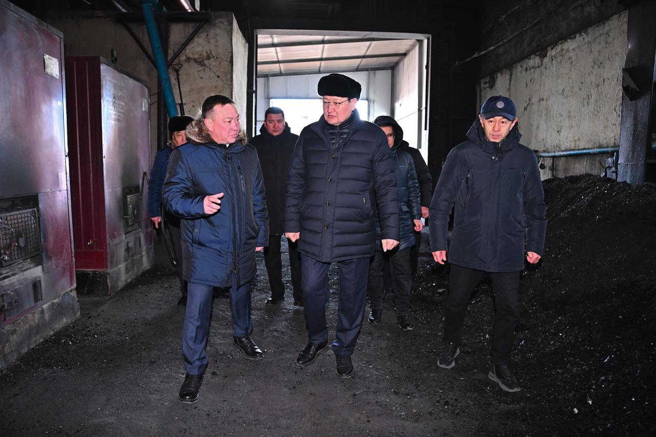 Облыс әкімі жылу қазандығының жұмысымен танысты