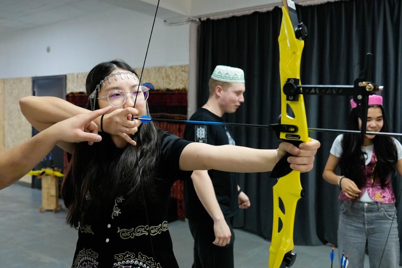 Салт-дәстүрді насихаттау: елордадағы спорт мектебінде Наурыз мерекесі өтті