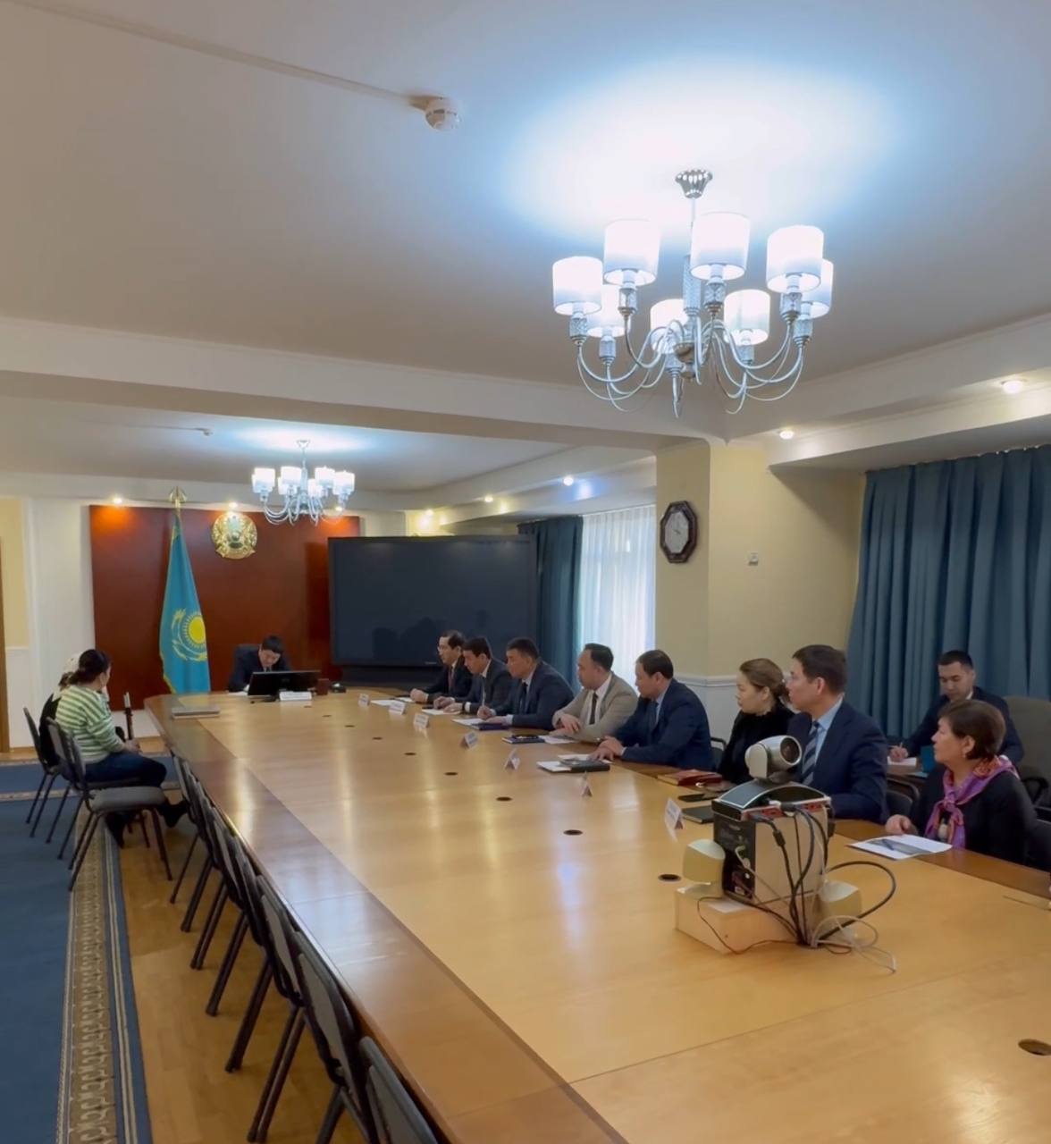 Амал мерекесі күні облыс әкімі Нұрдәулет Қилыбай тұрғындарды жеке мәселелері бойынша қабылдады