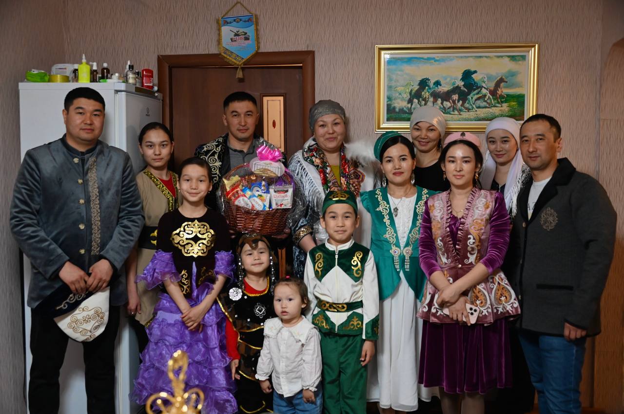 Шаңырақ күні: әскери қызметшілер отбасыны ынтымақ күнімен құттықтады