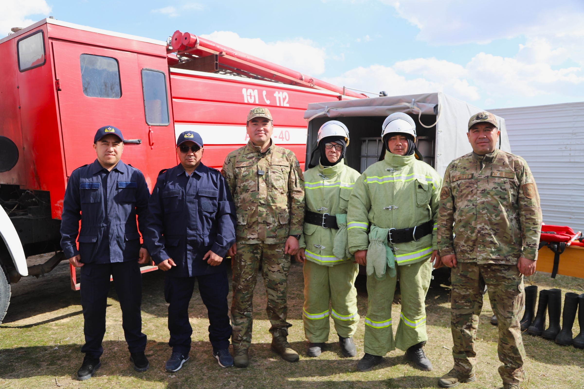 ТЖМ басшысы Шыңғыс Әрінов Алматы облысы Мәтібұлақ ауылындағы өрт сөндіру бекетіне барды