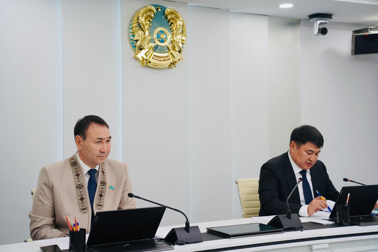 Астана қаласының көлік жүйесін дамыту перспективалары туралы мәселе бойынша кезекті сессия (18.03.2024)