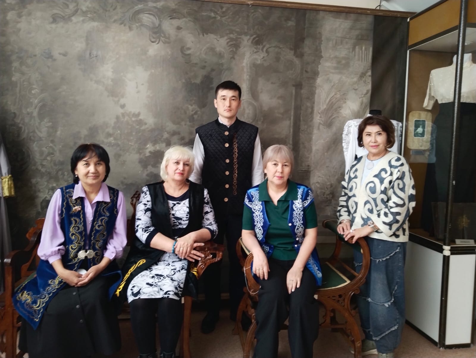 Мұражайға бару