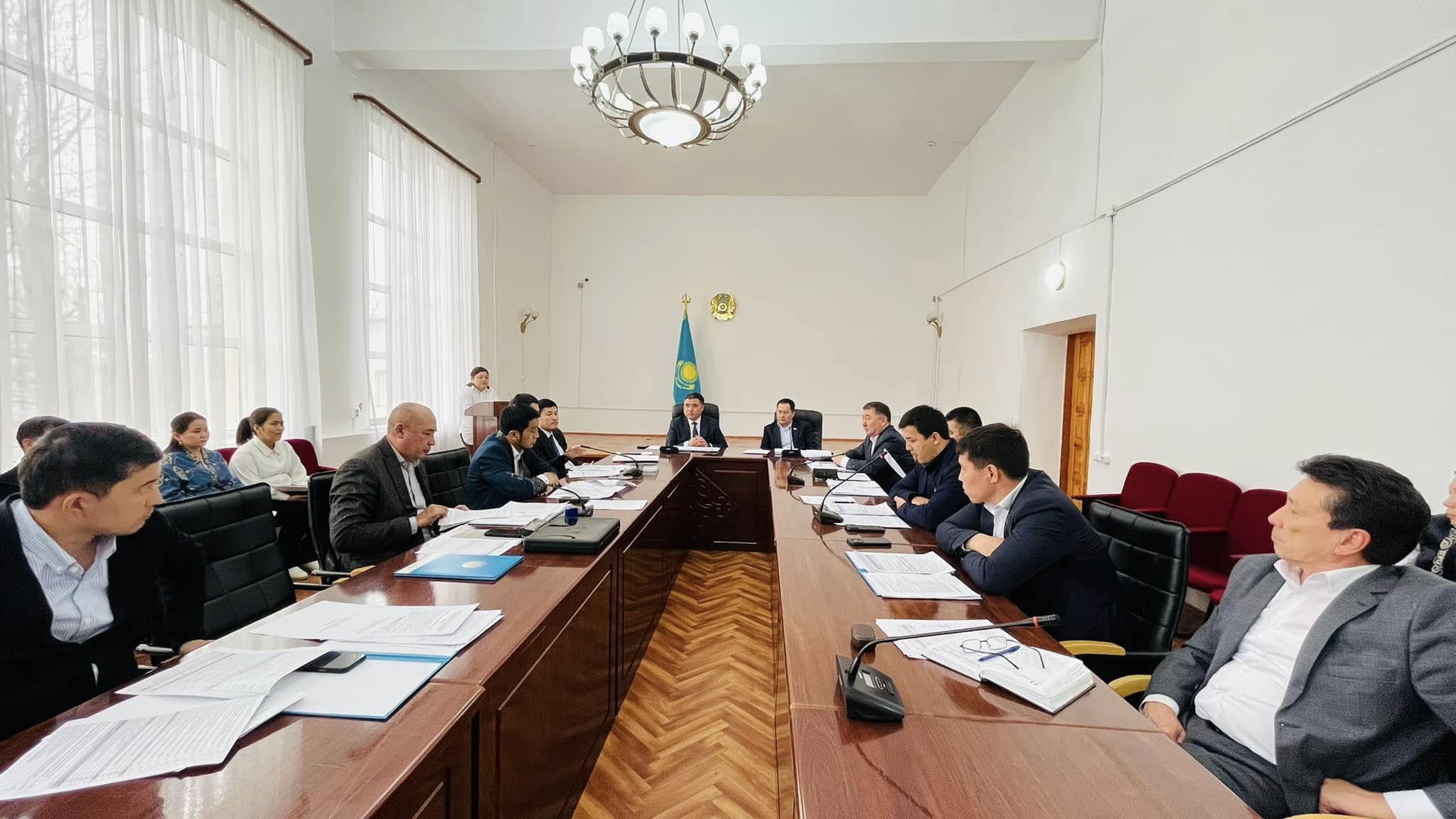 БІРІККЕН КОМИССИЯ ОТЫРЫСЫ