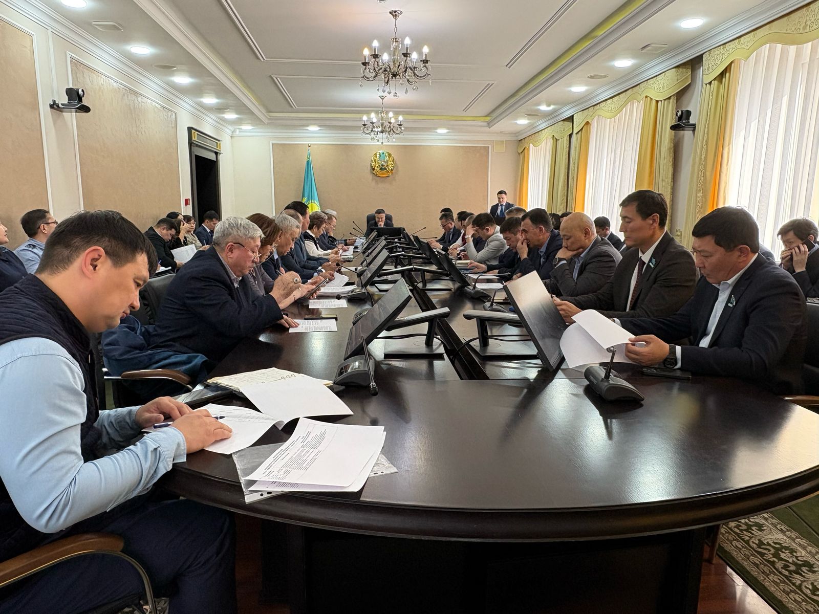 Депутаттық сағат проблемаларды шешуге қадам ретінде