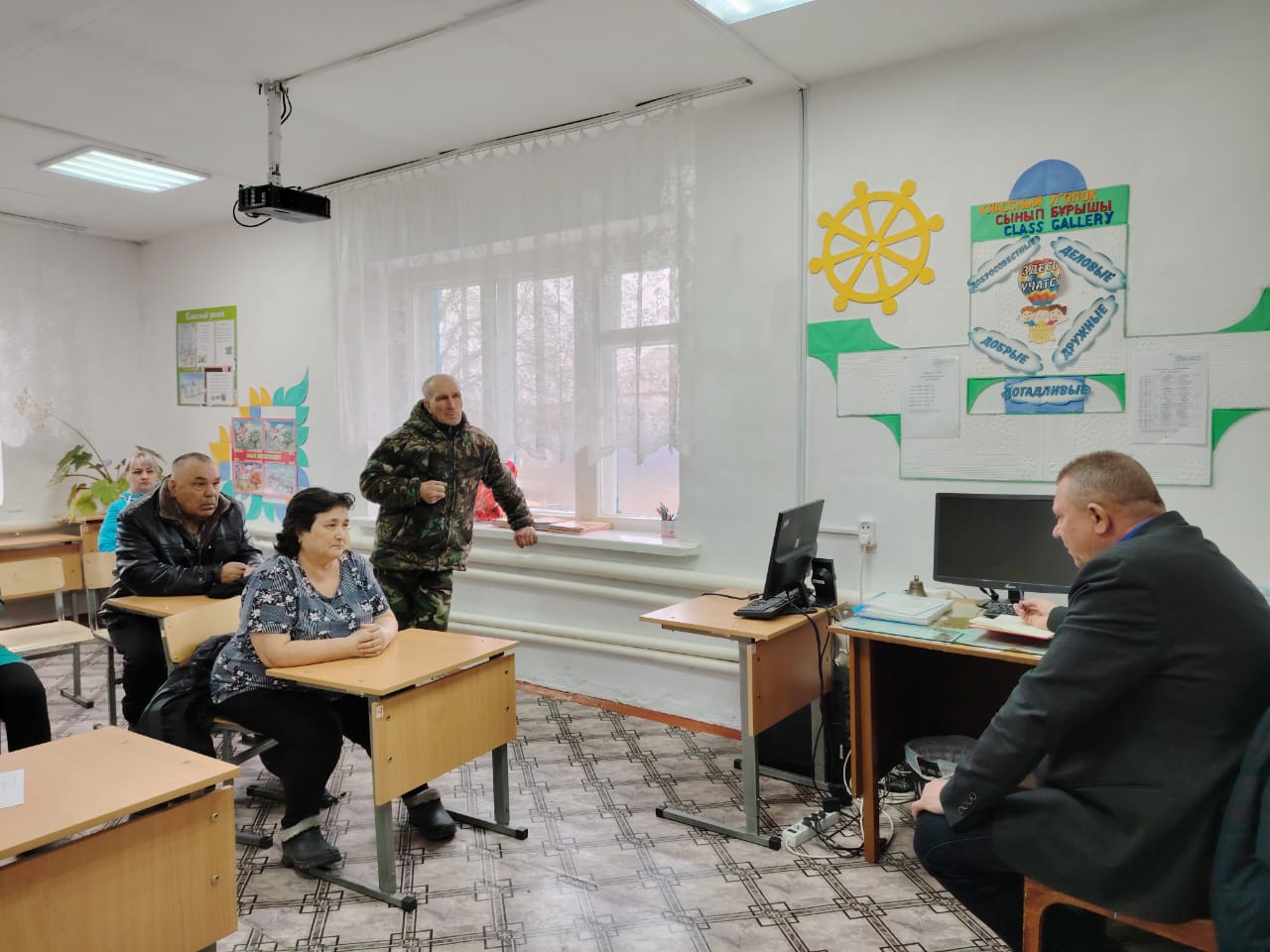 2025 жылғы 19 наурызда Рыбкино ауылында аудандық мәслихат депутаты И. Н. Ярошенко азаматтарды жеке қабылдау өткізді.