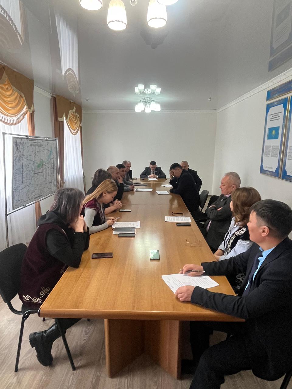 Бірлескен отырыс