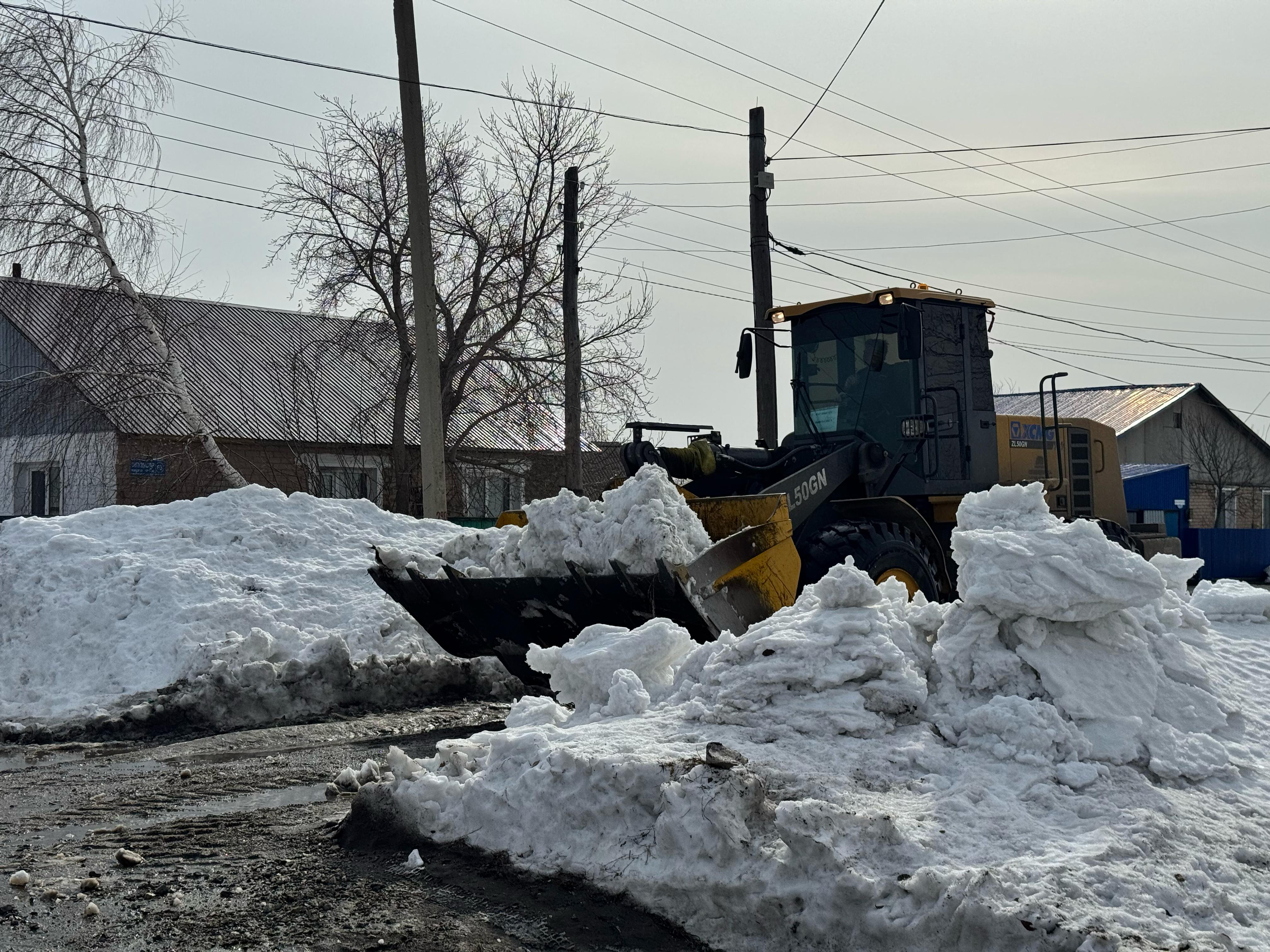 📢 Шал ақын ауданында су тасқынына қарсы шаралар күшейтілуде!