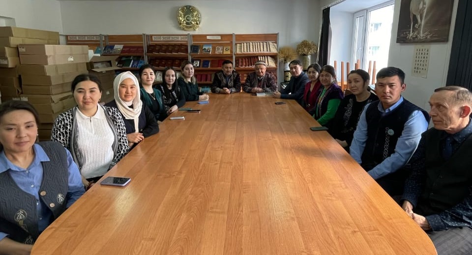 Олыстық ғылыми-техникалық құжаттама жөніндегі мемлекеттік архиві қызметкерлерімен кездесу