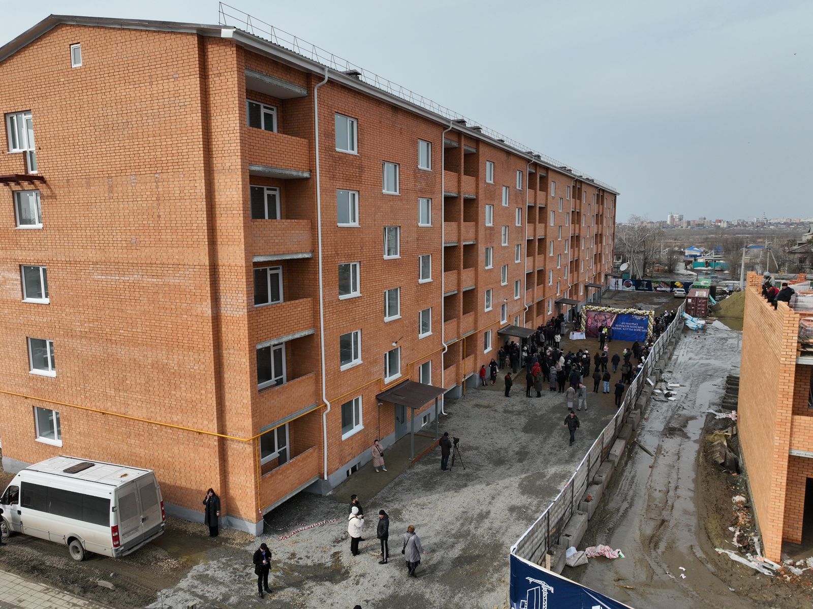 Тобылда 91 отбасы жаңа баспанаға ие болды