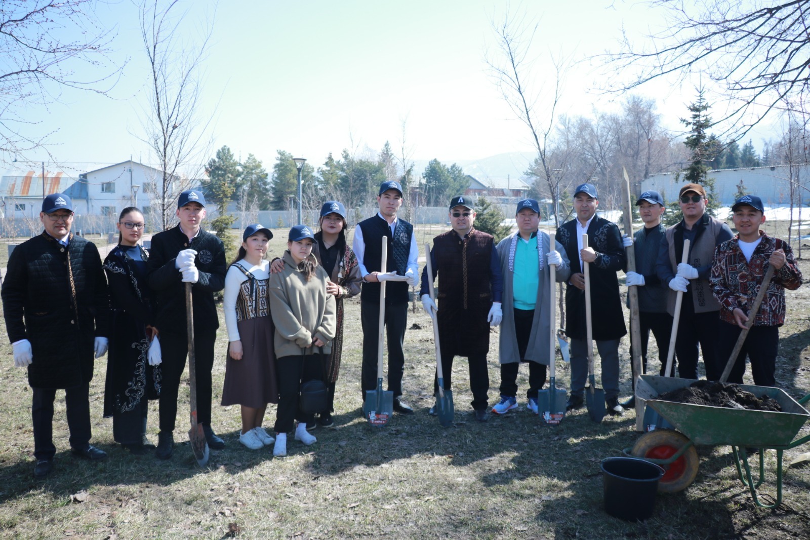 «Жанару» күні ағаш отырғызу: жаңару мен адал болашақтың символы