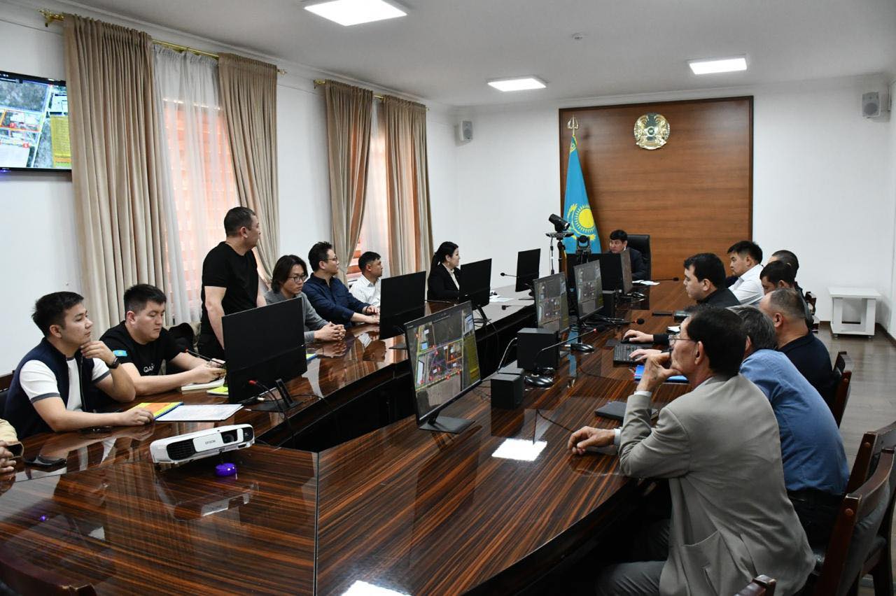 АУДАН ӘКІМІ ӨНДІРІС ОРНЫН АШУҒА НИЕТТІ ИНВЕСТОРЛАРДЫ ҚАБЫЛДАДЫ