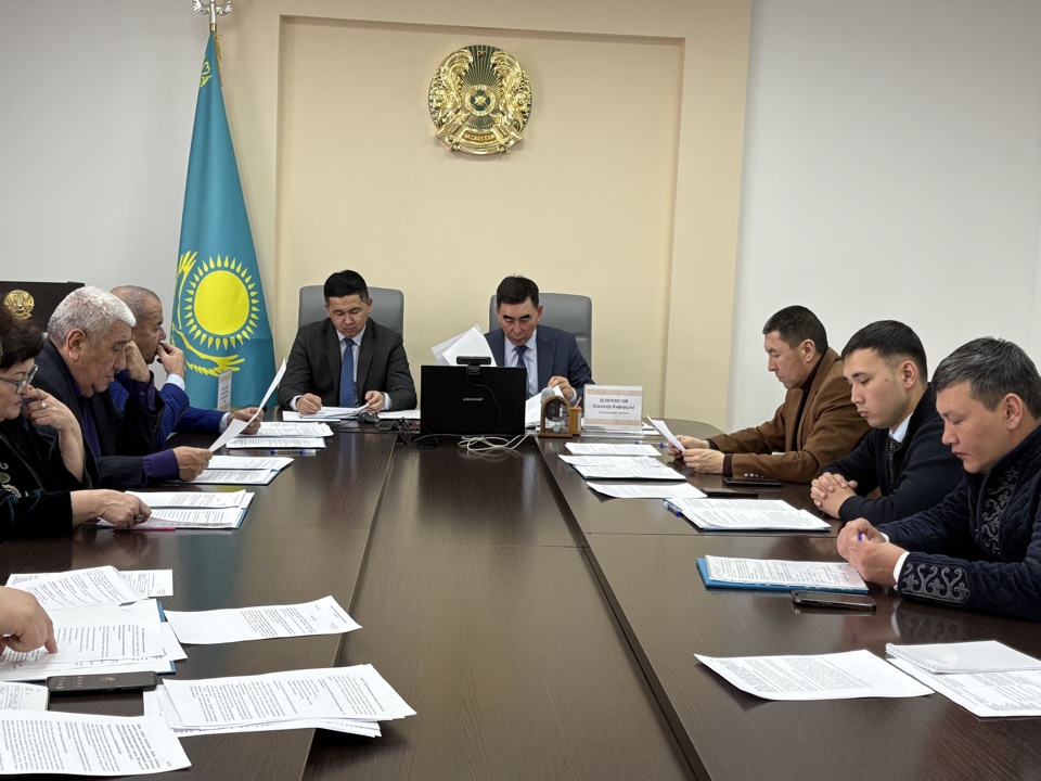 Жәнібек аудандық Қоғамдық кеңестің отырысы өтті.