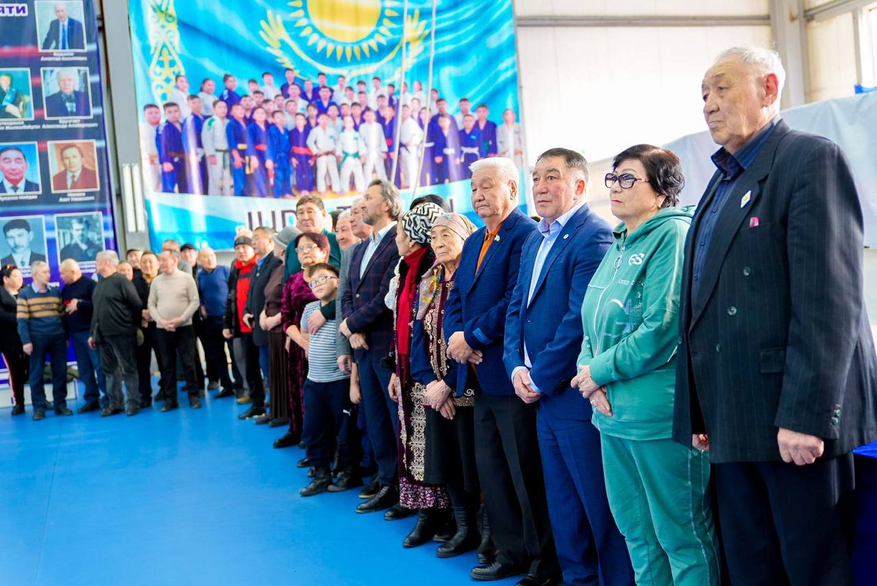 В Семее проходит открытый областной турнир по боксу