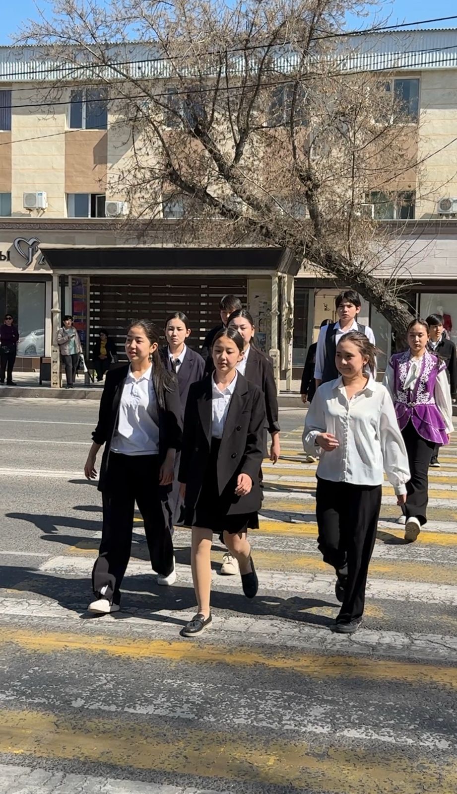 Төле би атындағы №8 мектеп гимназиясының оқушыларымен кездесу өткізілді