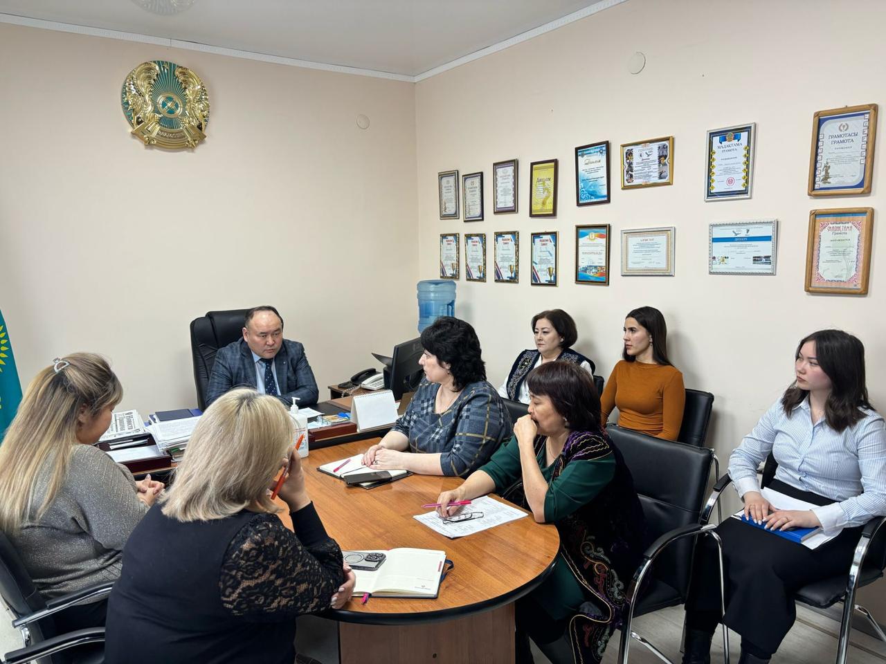 19 марта 2025 года руководителем аппарата акима района Кенжебековым А.Б., проведен правовой всеобуч
