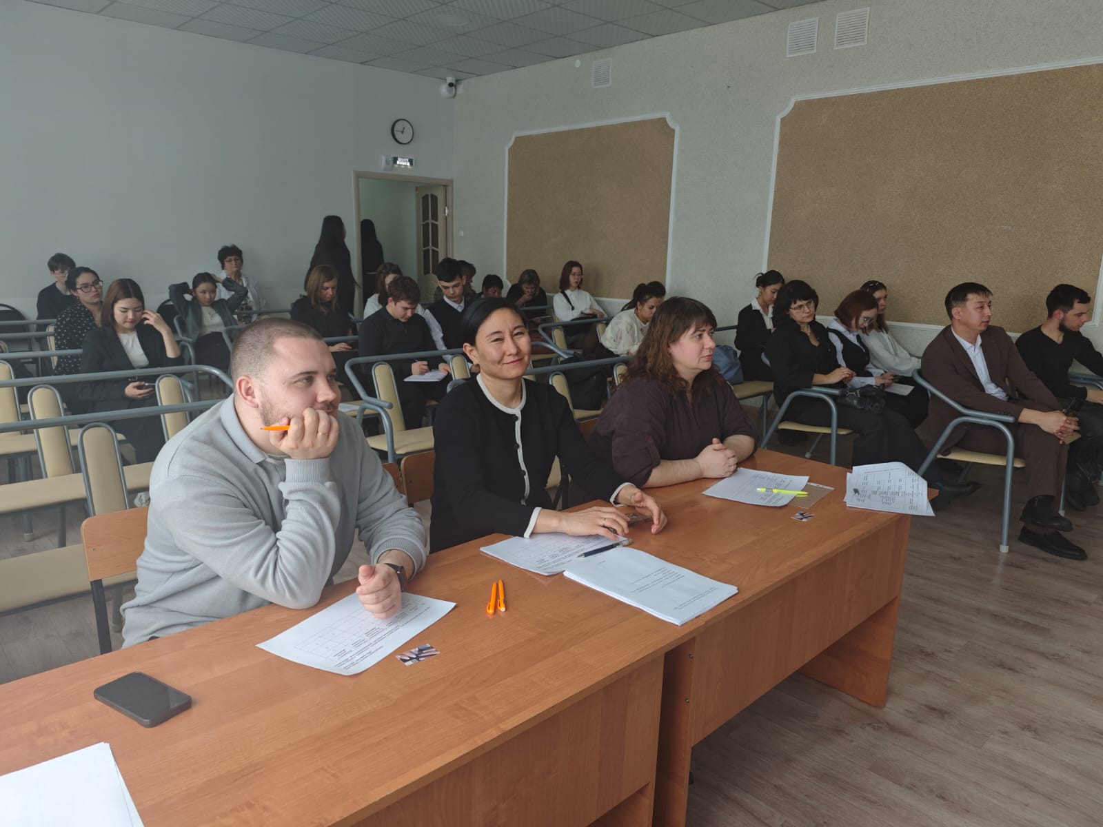 Жыл сайын «Мамандықтар әлемін ашамыз» республикалық форумы өткізіледі.