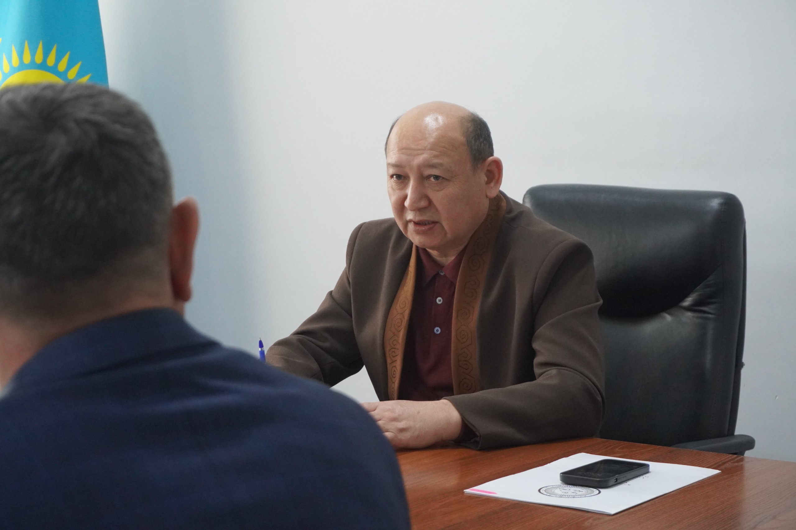 Алматы облыстық мәслихатының төрағасы қоғамдық қабылдау өткізді