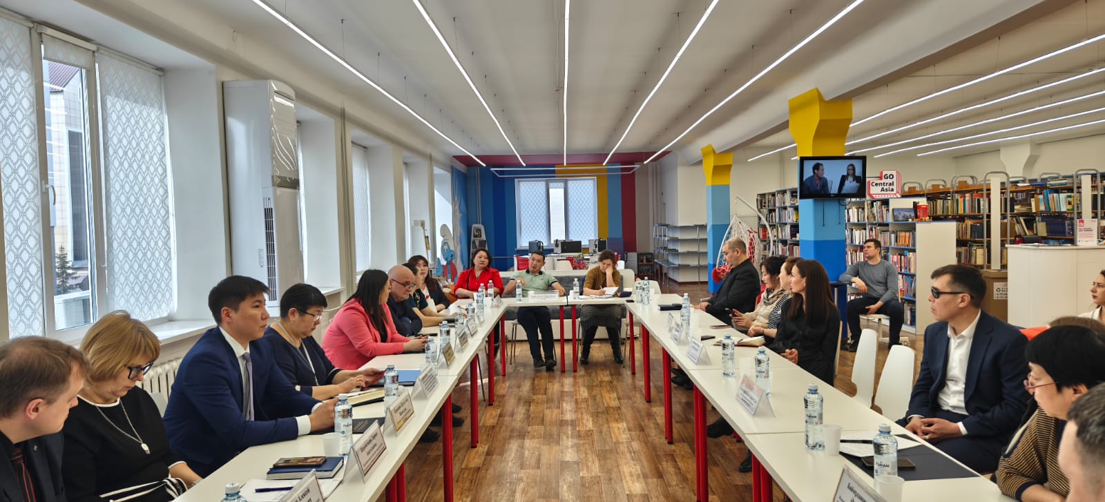 Жергілікті атқарушы органдардың мүгедектігі бар адамдар мәселелері бойынша үкіметтік емес ұйымдармен кездесуі